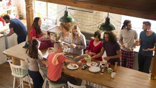 Santa Fe suspende las reuniones sociales por 15 días, en adhesión al decreto nacional