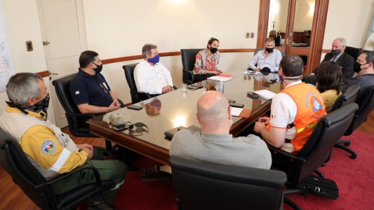 Quema de pastizales en las islas del Delta: Santa Fe sumó la opinión de expertos en una mesa de trabajo