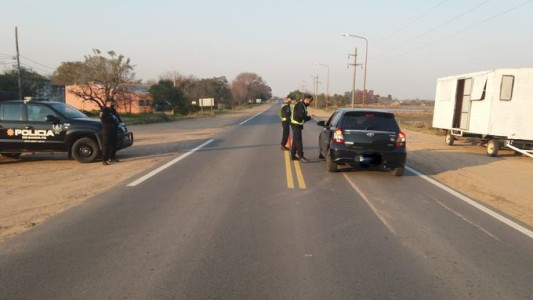 Helvecia prohíbe el ingreso a toda persona que no resida en la localidad