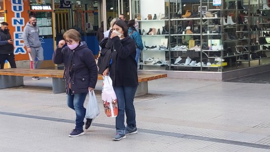 "Ya no hablamos más de pico, hablamos de oleadas por los brotes en pequeñas localidades"