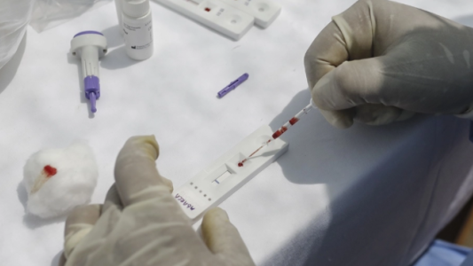 El feriado mostró 8 casos de coronavirus en la ciudad y un total de 137 en la provincia