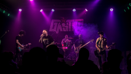 La Seguimos En Vivo propone música y teatro para el fin de semana