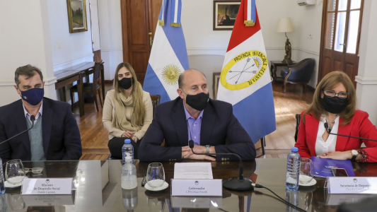 Perotti: “Clubes en Obra genera expectativa al ayudar en un año difícil y permitiendo mejorar clubes”