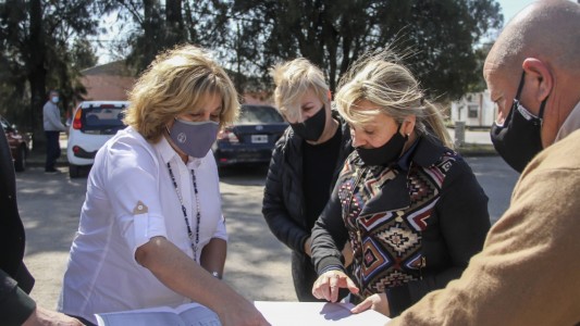 Martorano recorrió dos centros de salud de la provincia