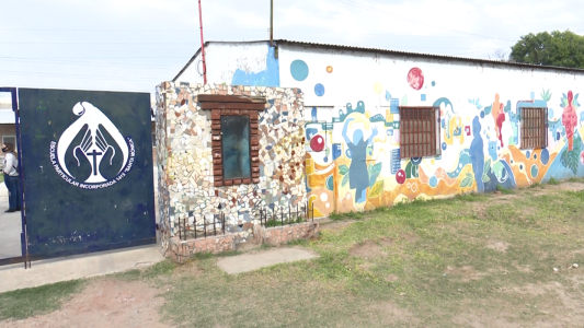 Inauguración solidaria: la escuela Santa Mónica logró cumplir el sueño de la cocina propia