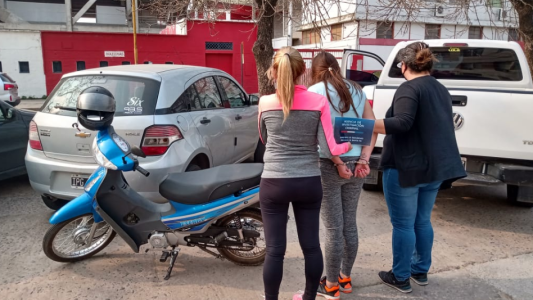 Detuvieron a una pareja por extorsión con fotos y videos sexuales