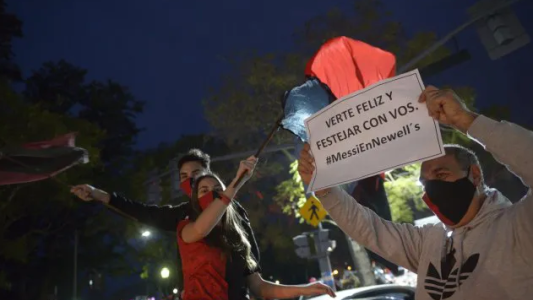 En Messi se hizo carne el sueño de los hinchas leprosos