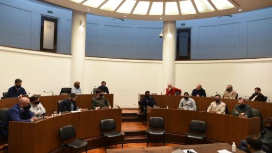 Paradores de playa: Concejales se reunieron con el sector gastronómico