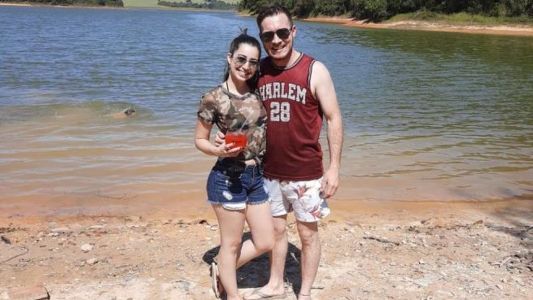 La última foto de una pareja antes de que el novio muriera ahogado