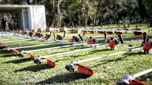 Adquieren herramientas para tareas de mantenimiento del espacio público