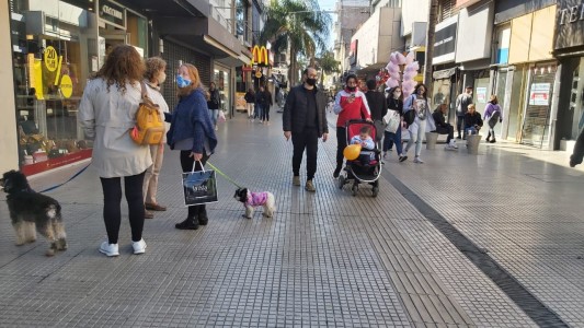 El cierre del comercio "terminaría por destruir nuestra ya tan golpeada economía"