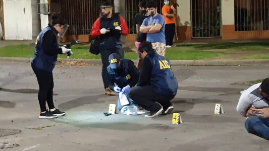 Persecusión y tiroteo anoche en Guadalupe: detuvieron a una banda de estafadores