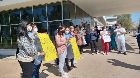 Hospital Iturraspe: "Varios compañeros están siendo hisopados"