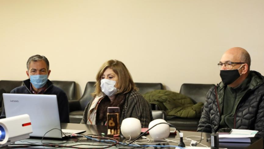 El gobierno provincial llamó a los docentes a la mesa paritaria para este lunes