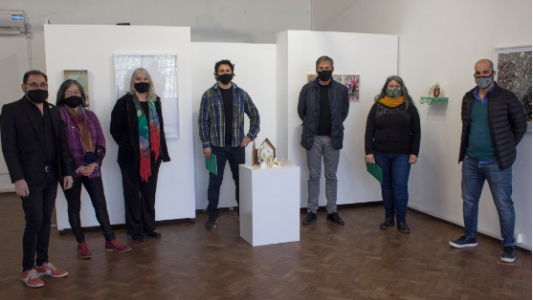 Se entregaron los premios del Salón Primavera elegidos entre 118 artistas