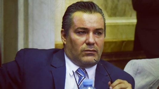 El diputado nacional Ameri renunció a su banca tras el escándalo sexual