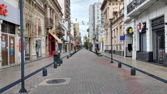 El comercio pide autorización para abrir en horario matutino durante la semana