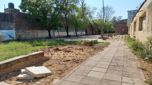 Robaron y provocaron destrozos en la escuela Juan de Garay