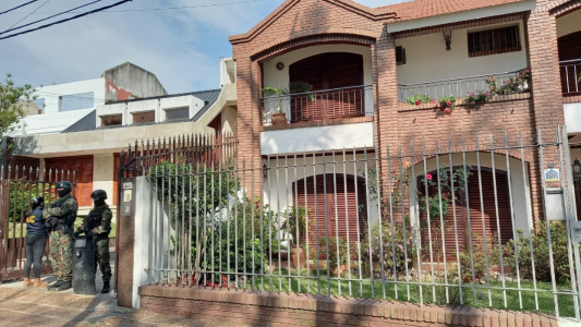 Allanamientos en barrio 7 Jefes por una causa de juego clandestino