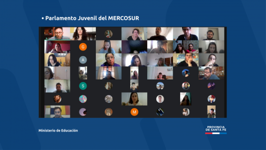 Estudiantes santafesinos iniciaron su participación en el Parlamento Juvenil del Mercosur