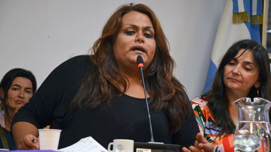 Primera empleada trans del Senado bonaerense destacó primer "trabajo en blanco" por cupo laboral
