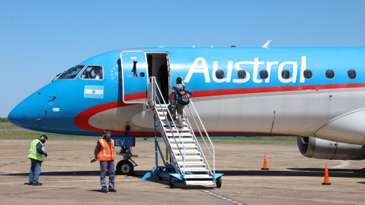 El Aeropuerto Sauce Viejo retomó los vuelos de cabotaje: "un esfuerzo compartido"