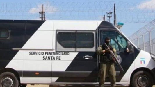 Insólito: un preso se hizo el dormido y se escapó