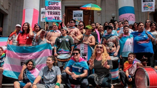 Media sanción a la ley Integral Trans y a la ley de Políticas Públicas LGBTI