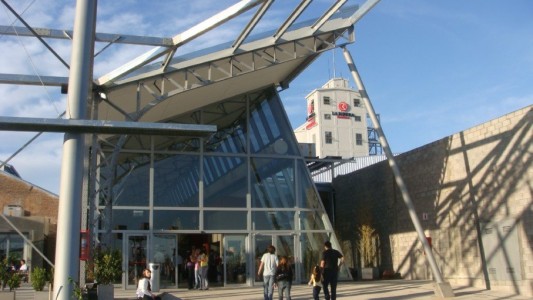 Desde el Shopping esperan la confirmación para abrir el patio de comidas