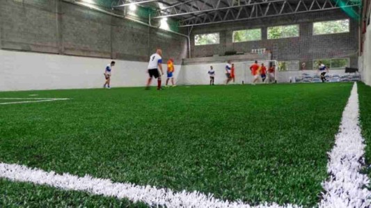 La pelota vuelve a rodar: vuelven los fútbol 5 en Santa Fe