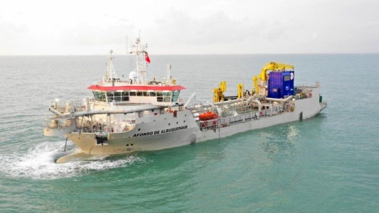 La draga más ecológica del mundo alcanzó el 100% de tripulación argentina