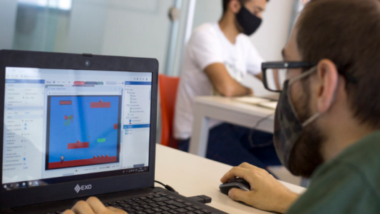 Talleres culturales: una puerta abierta a la formación y la experimentación