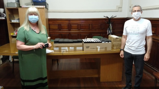 La provincia adquirió 540 audífonos para personas con hipoacusia sin cobertura social