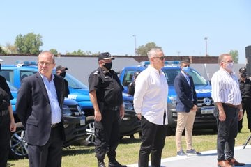 Reforma policial: "Lo que podamos definir por decreto, lo vamos a hacer"