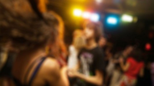 Aumentarán al doble las multas por fiestas clandestinas