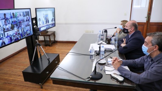 “Está comprobado que lo único que disminuye las posibilidades de contagio es quitar circulación"