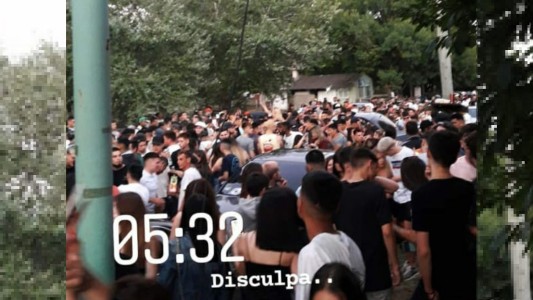 Multas de hasta $3.000.000 en Buenos Aires para los que organicen fiestas clandestinas