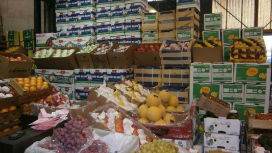 Ante los aumentos, puesteros solicitan que se apunte a la fruta "de estación"