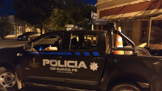 Agentes de la policía reanimaron a una mujer que se encontraba sin signos vitales