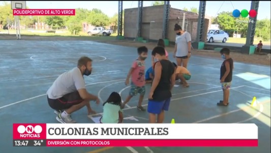 Las 17 estaciones municipales albergan más de 2000 niños