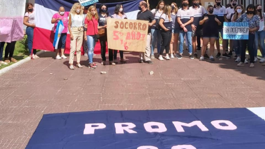 Padres autoconvocados solicitan “presencialidad completa”