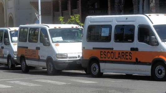 Transportistas escolares piden a padres de alumnos "que sigan confiando"