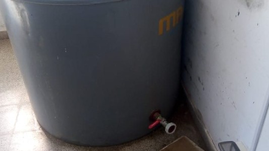 Desde el CAPS de Barrio Las Vegas sostienen que "sin agua no se puede trabajar"