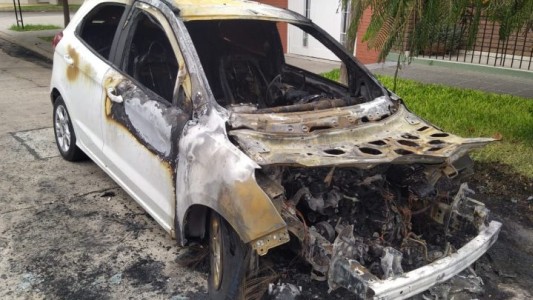 Quemacoches: se registraron varios incendios en diversos barrios de la ciudad