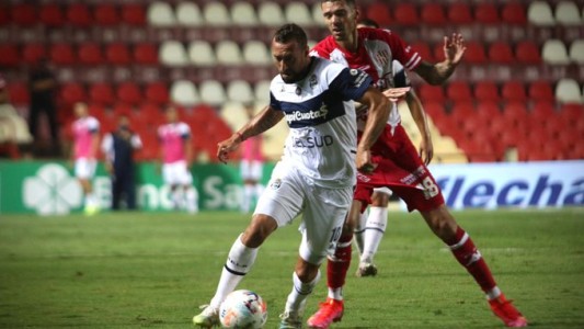 Unión no lo liquidó y lo pagó caro: repartió puntos ante Gimnasia