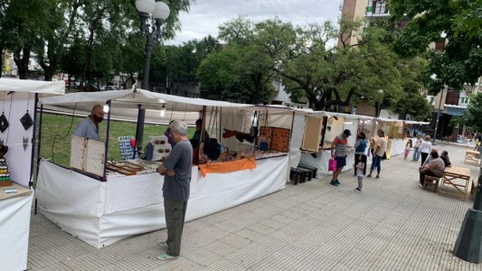 En su día, artesanos sostienen que la profesión "es un modo de vida"