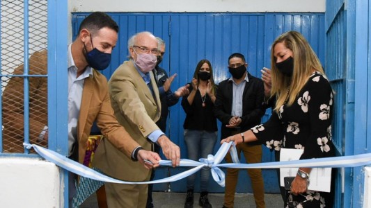 Funcionarios provinciales recorrieron las mejoras y nuevas instalaciones de la cárcel de Las Flores
