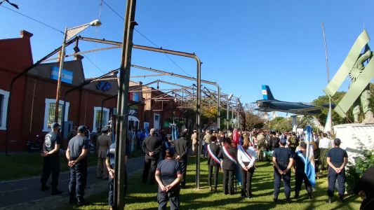 "Recordamos a los 632 caídos y, en particular, a los 50 santafesinos que no volvieron"