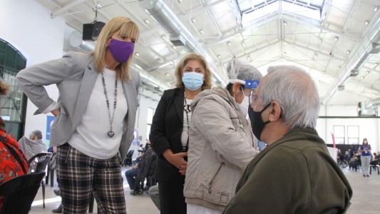 “Con la llegada de las nuevas dosis el objetivo es terminar de vacunar a mayores de 70 años”