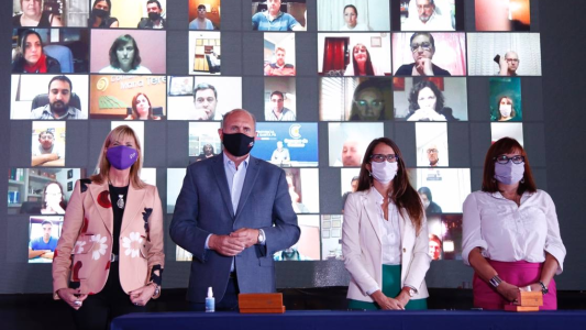 Perotti anunció la creación del Ministerio de Igualdad y Género en la provincia